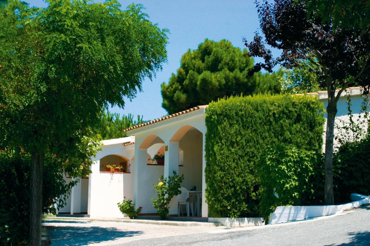 Residence Villaggio Smedile 카포바티카노 외부 사진