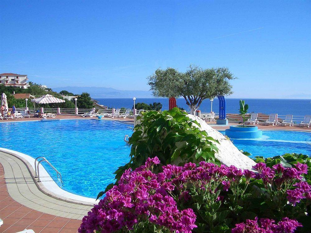 Residence Villaggio Smedile 카포바티카노 외부 사진